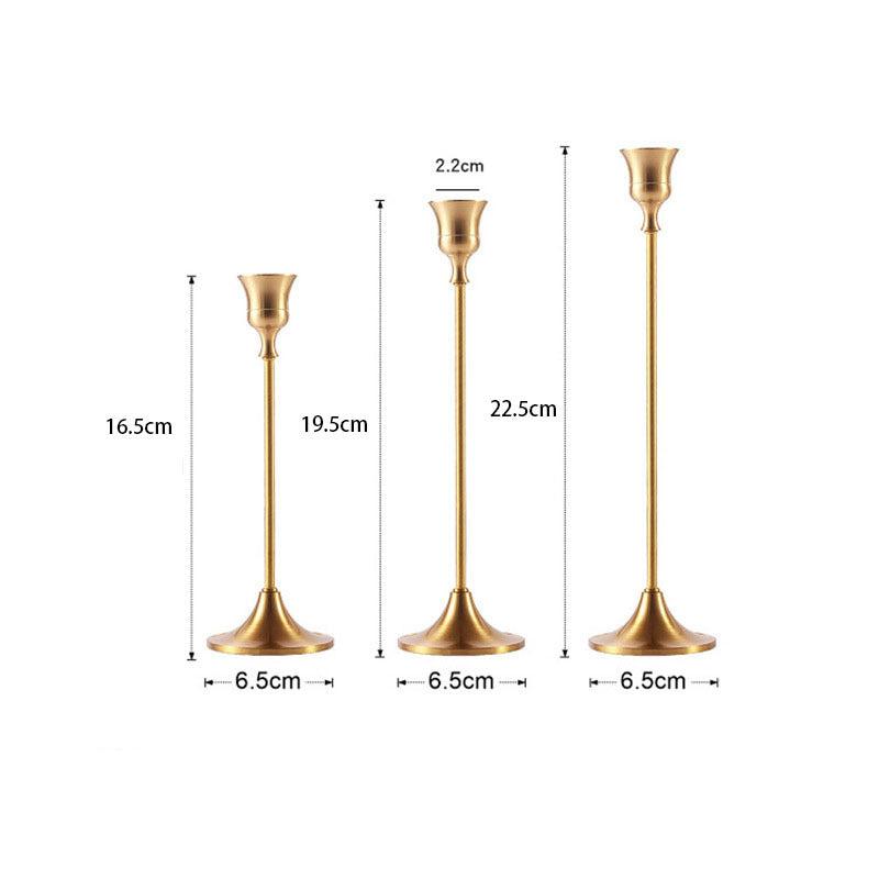 Premium Goldene Kerzenlicht Halter