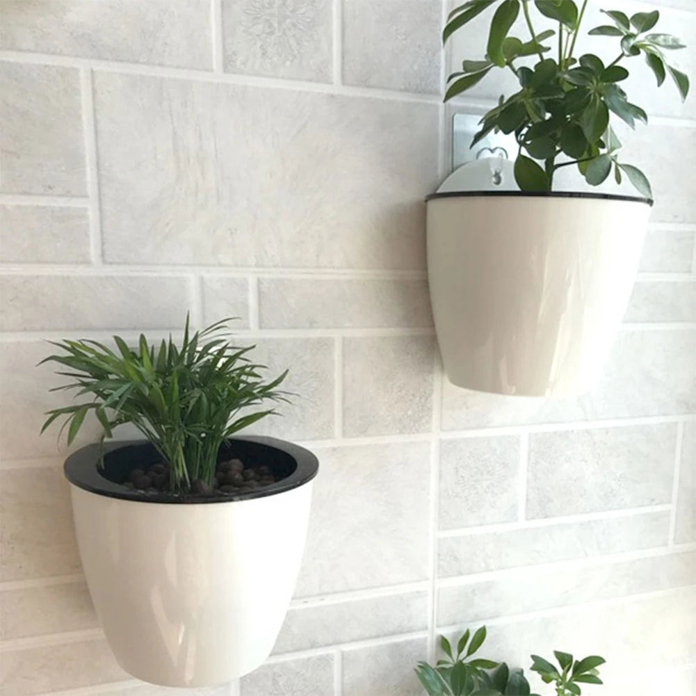 Selbstbewässernder Hängepflanztopf – Moderner Blumentopf für Wandbefestigung