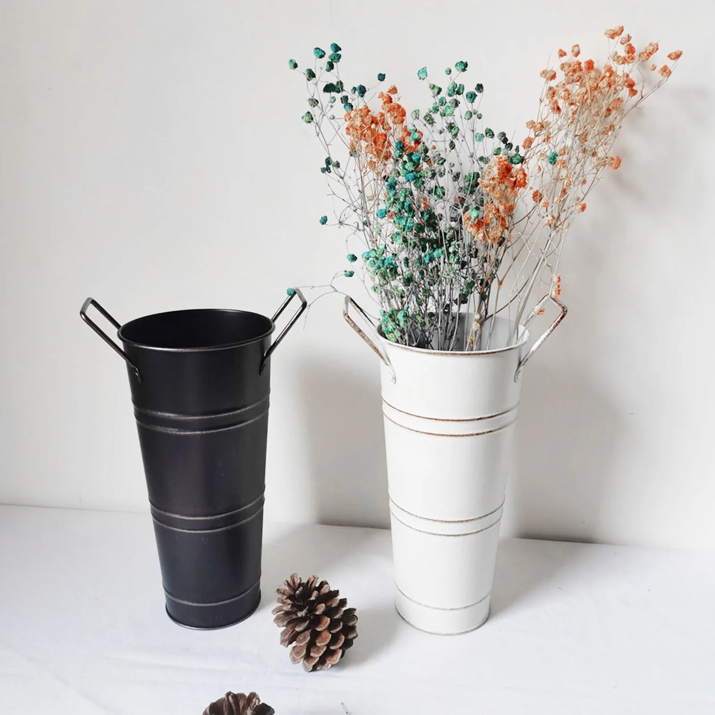 Retro Eisen-Blumeneimer mit Griffen – Dekorativer Metallblumentopf für Zuhause