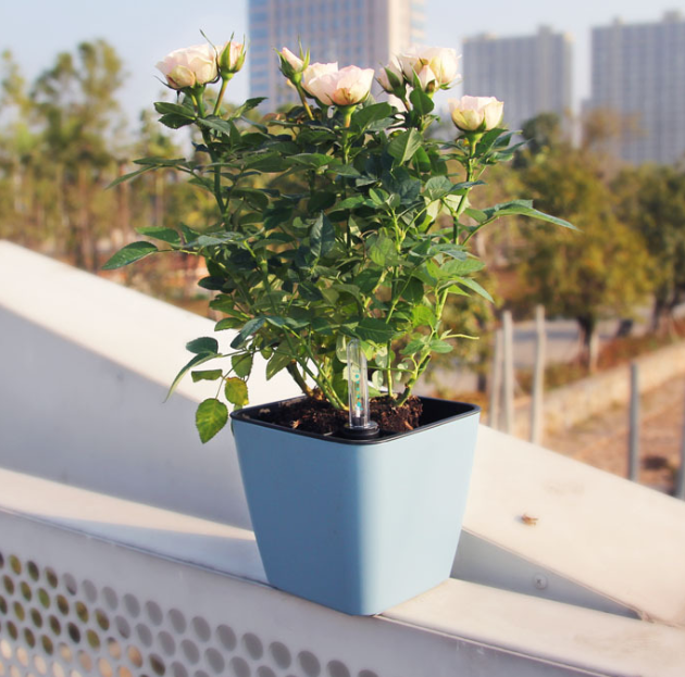 Blumentopf mit Bewässerungssystem – Selbstbewässernder Pflanztopf für Innen- und Außennutzung
