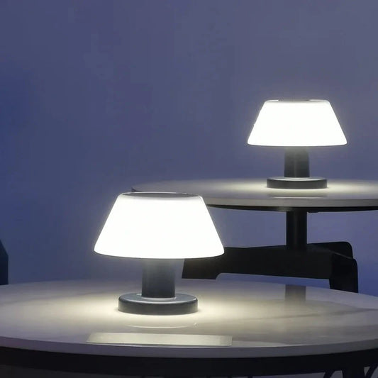 Kabellose LED-Tischleuchte mit Akku