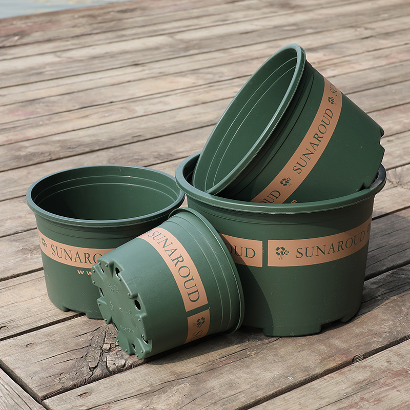 Robuster Pflanztopf aus Kunststoff – Wetterfester Blumentopf für Garten und Balkon