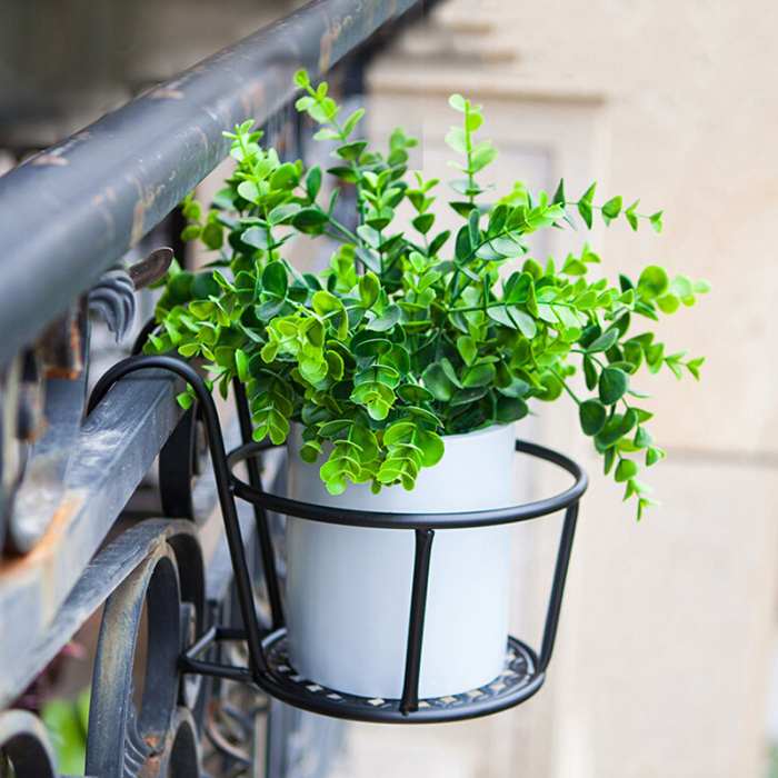 Hängender Pflanzenkorb aus Metall – Balkon Pflanztopf mit Haken für Garten und Terrasse