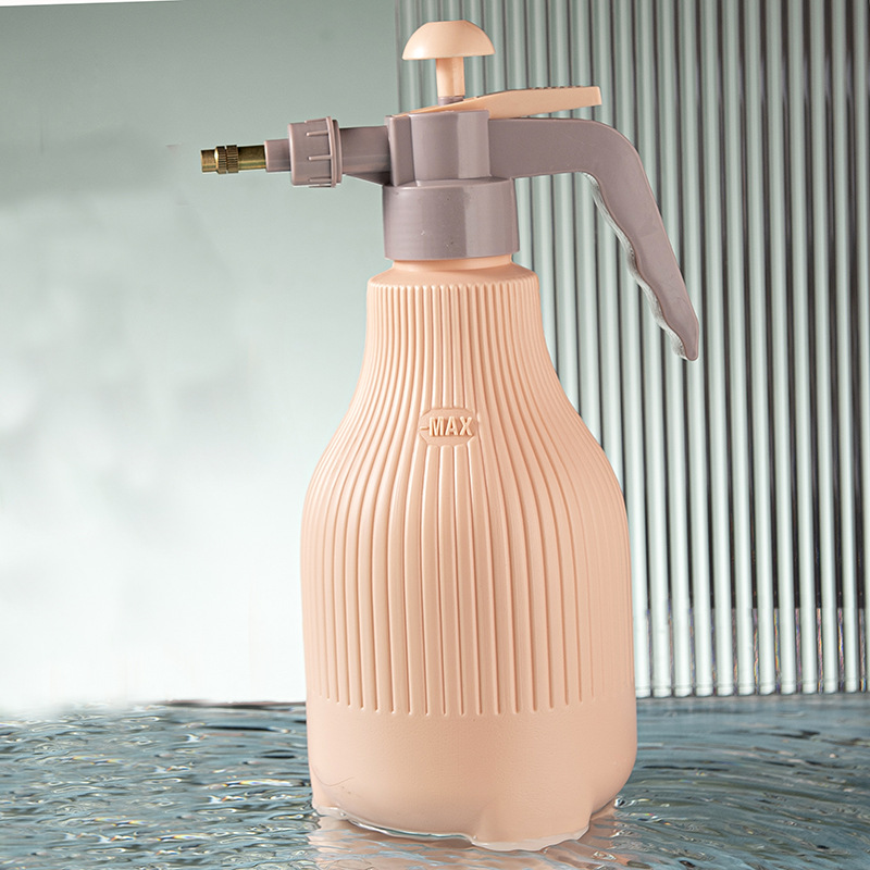 Nordische Sprühflasche mit Druckpumpe – Für Effektive Pflanzenbewässerung