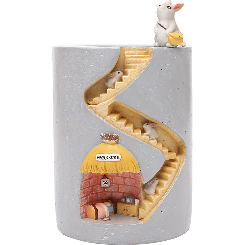 Dekorativer Pflanzentopf mit Igel- und Hasen-Miniatur – Kreatives Treppenhaus-Design für Pflanzen