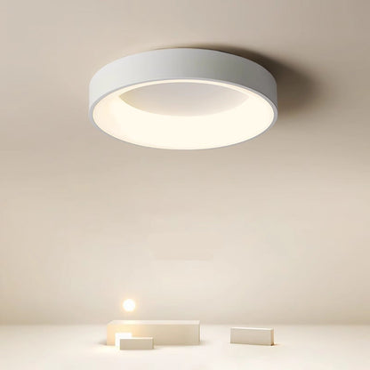 Skandinavische LED-Lampe mit schlichtem Design