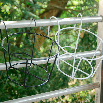Praktischer Pflanzkübel Halter mit stabilem Metallgestell für Balkon und Terrasse