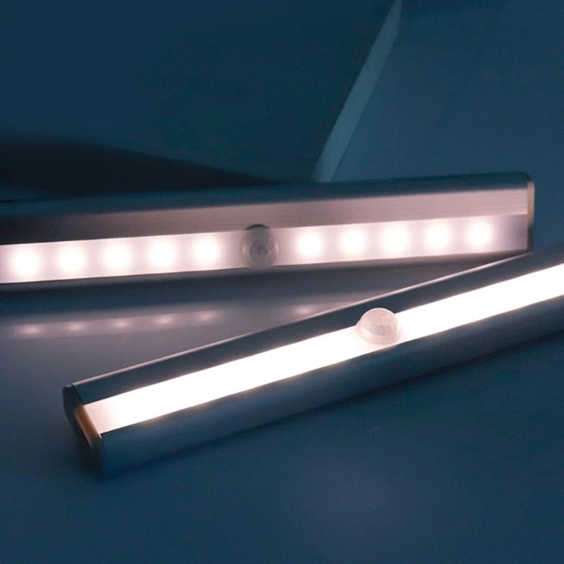 Kabellose LED Leuchte mit Bewegunssensor