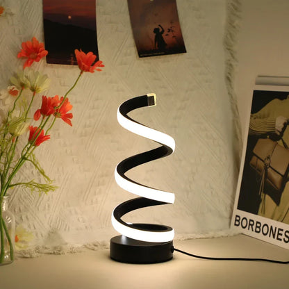 Moderne Spiral-LED-Tischlampe