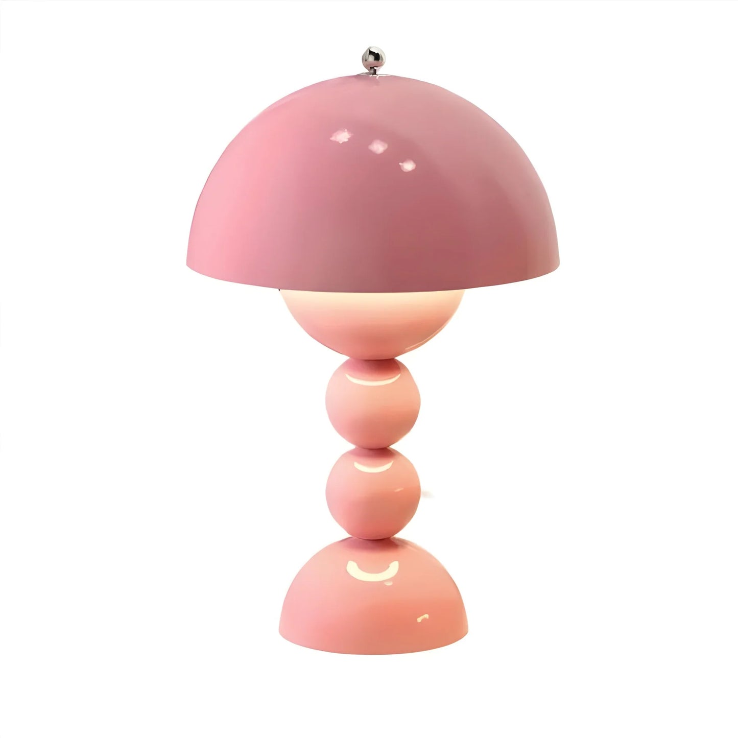 Moderne Tischlampe im Skandinavischen Design mit Goldakzenten