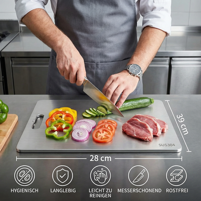 TitanPro – Hochwertiges Schneidebrett aus deutschem Edelstahl